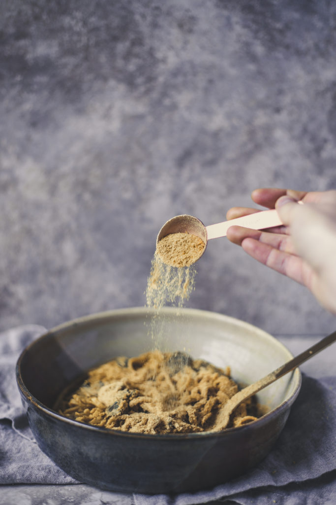 nutritional yeast cashew noodles