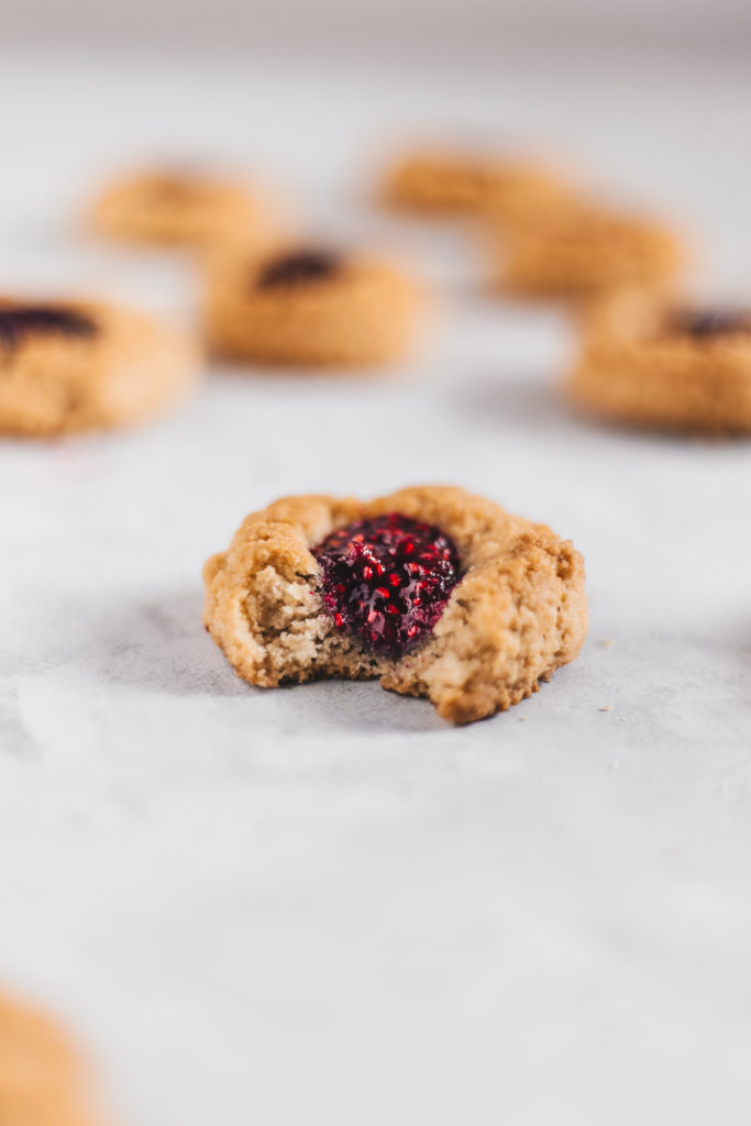 Raspberry Thumbprint Cookies bite 