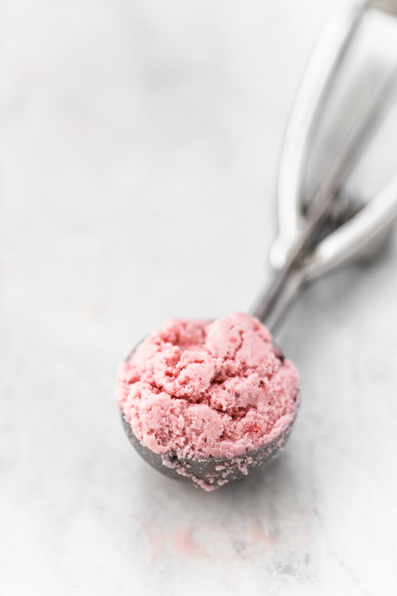 Vegan Strawberry Ice Cream