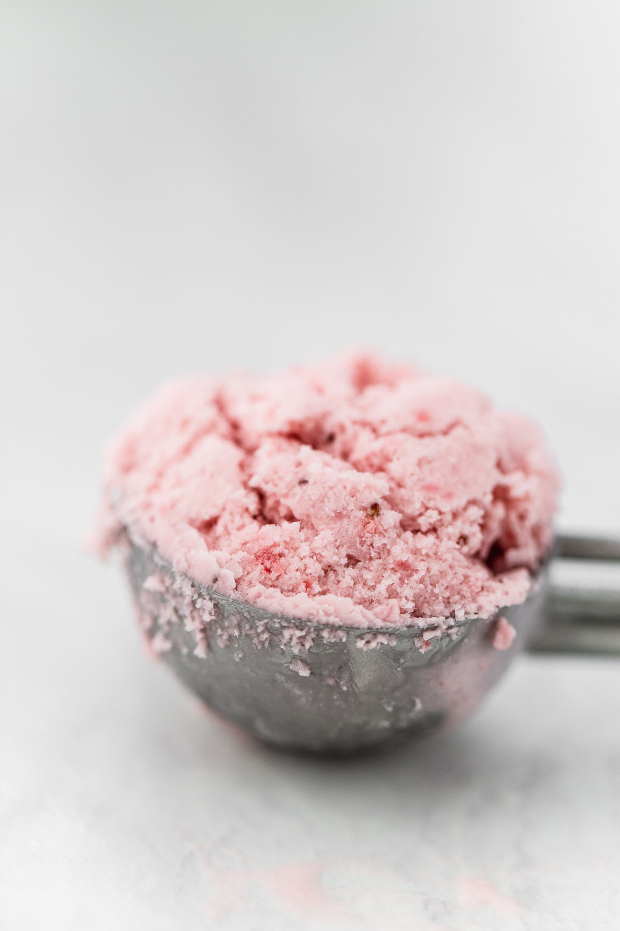 Vegan Strawberry Ice Cream